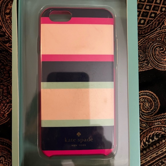 Authentic Kate Spade iPhone 6 case. - Picture 1 of 4
